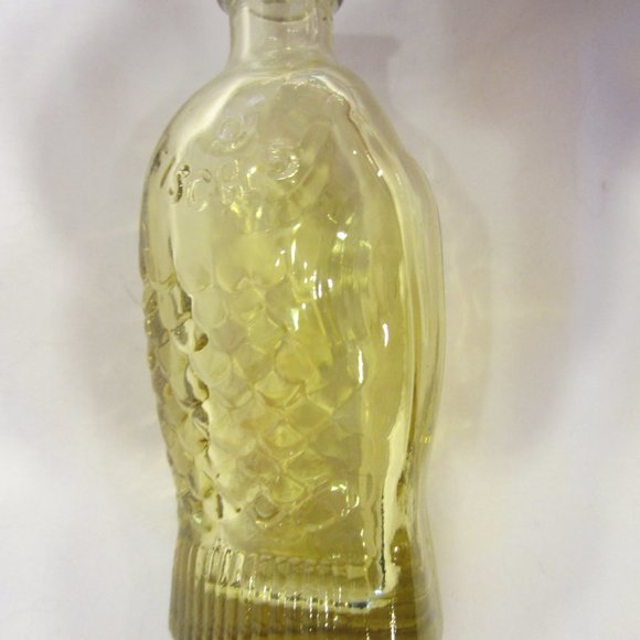 VTG 80'S MINI BOTTLES EMBOSSED COLLECTIBLES WHEATON $10EA 3LEFT - Picture 5 of 6